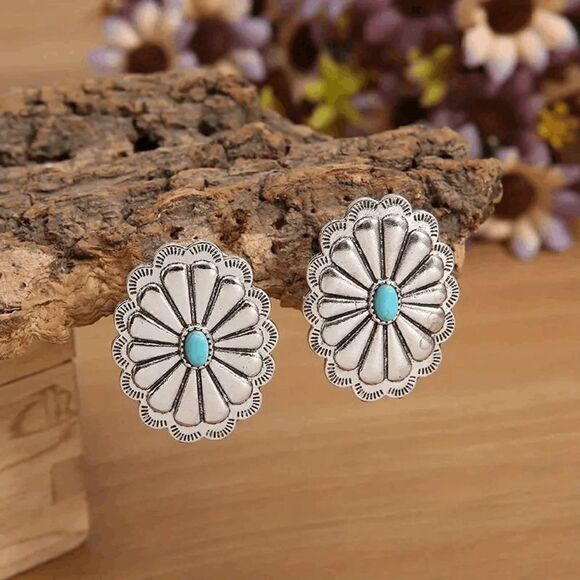 Western Silver Turquoise Concho Stud Earrings - Picture 4 of 6